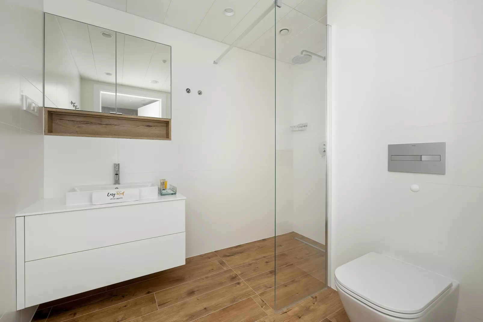 Apartament PINEA Grunwaldzka 82A-713 - Badezimmer