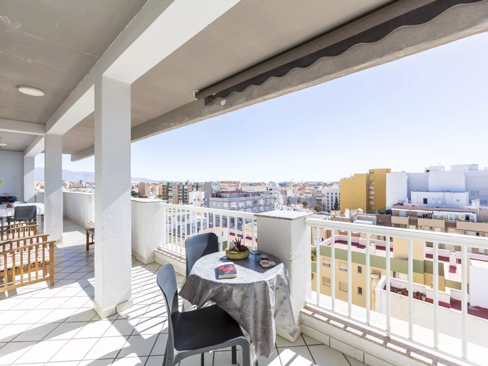 Vista Playa Zapillo - Draußen