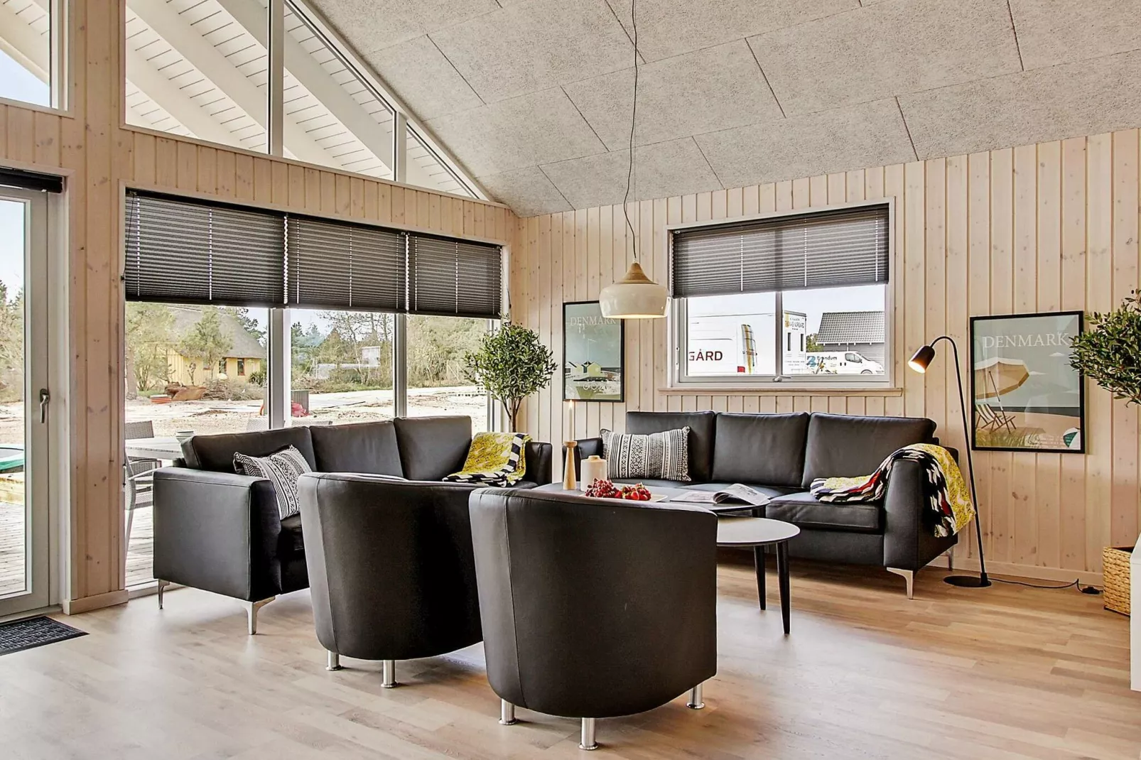 Luxurioses Pool-Retreat in Blavand -- By Traum Ferienwohnungen-Innenbereich