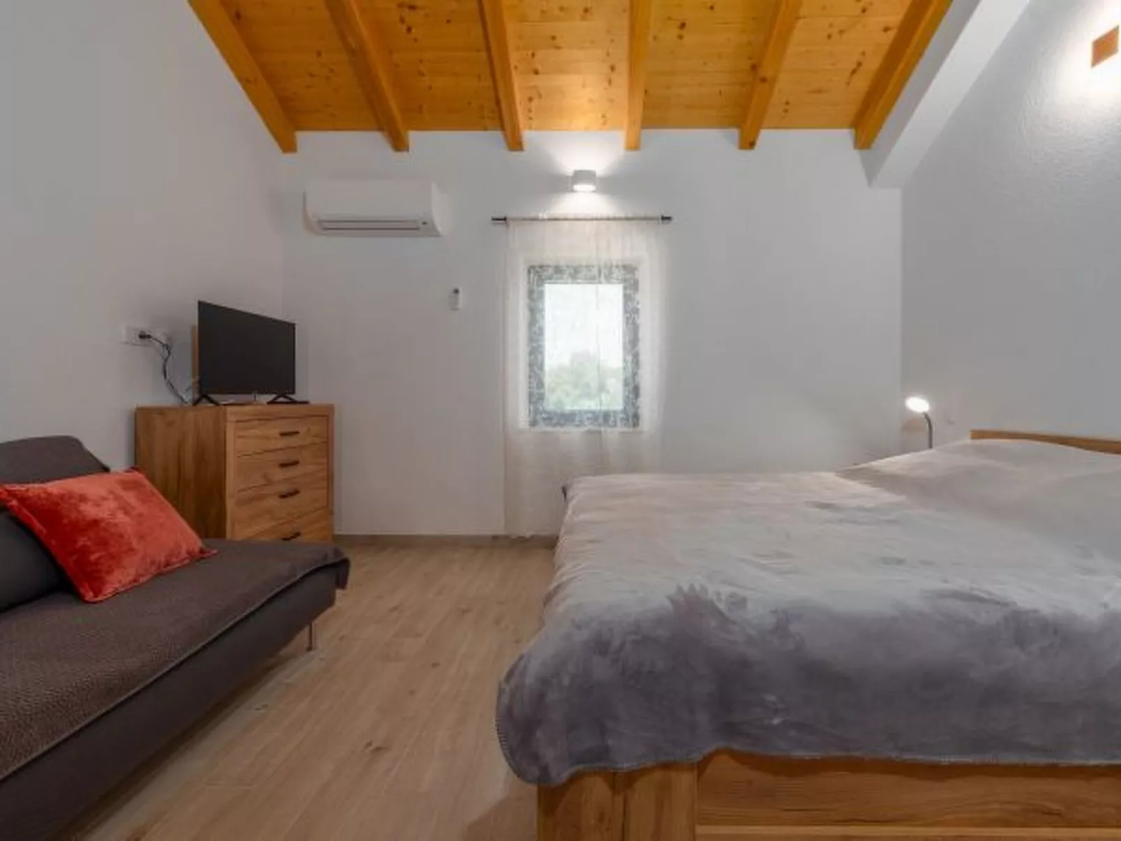 Apartment Varos 2+1 with shared pool - Image-tags.info