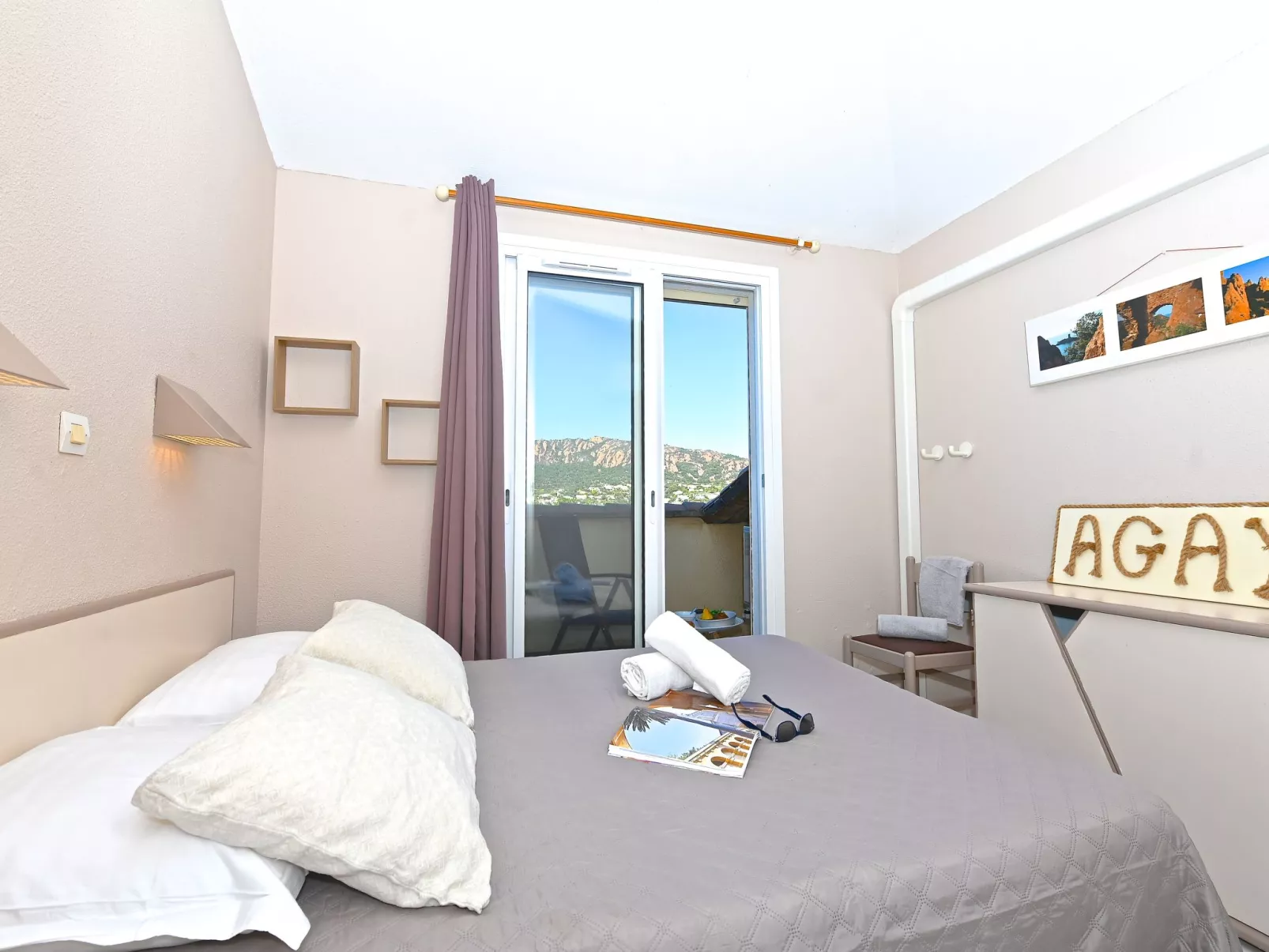 Village Cap Estérel - Le Belvédère - Inside