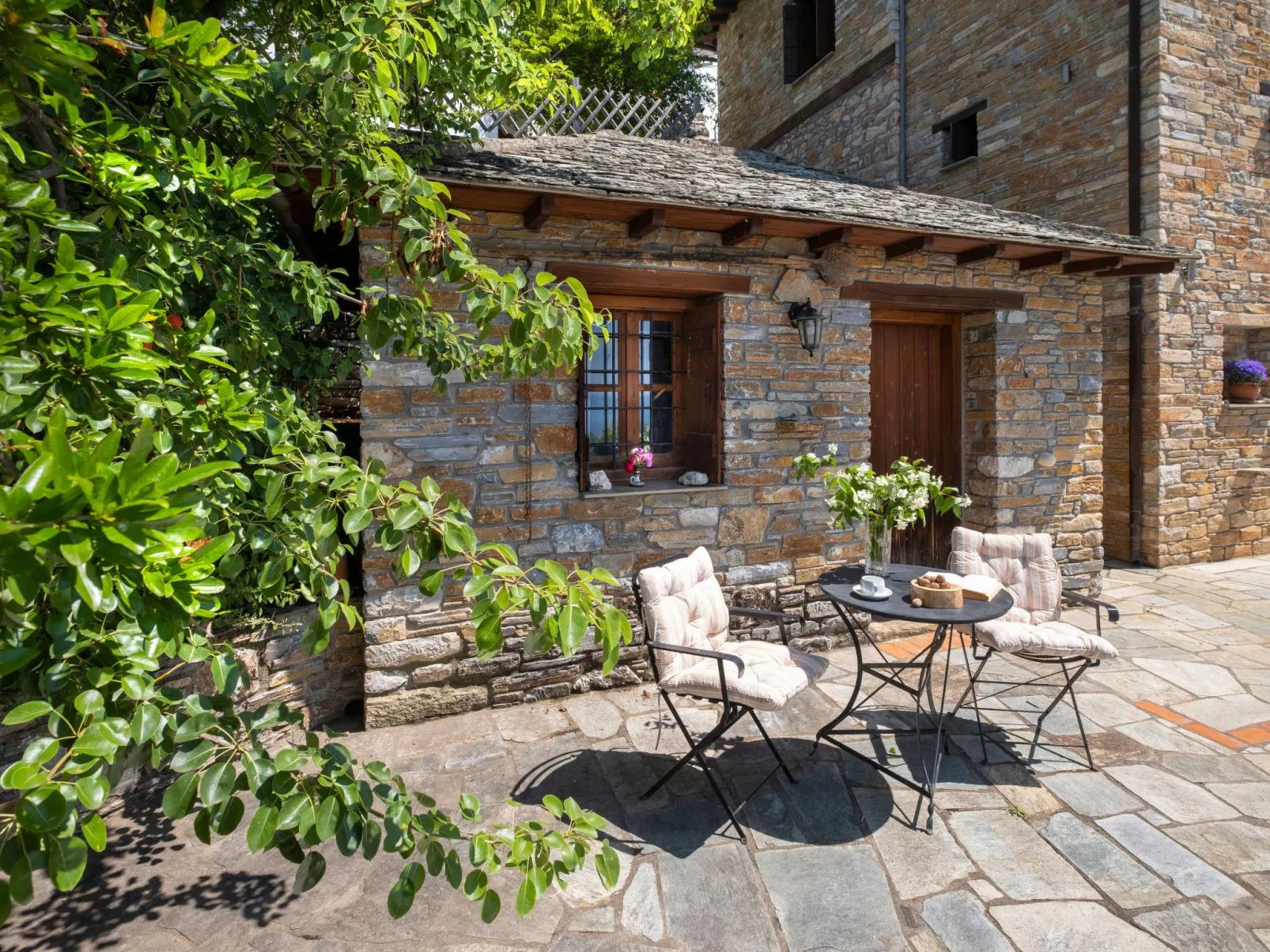 Villa Palios Stathmos - Draußen