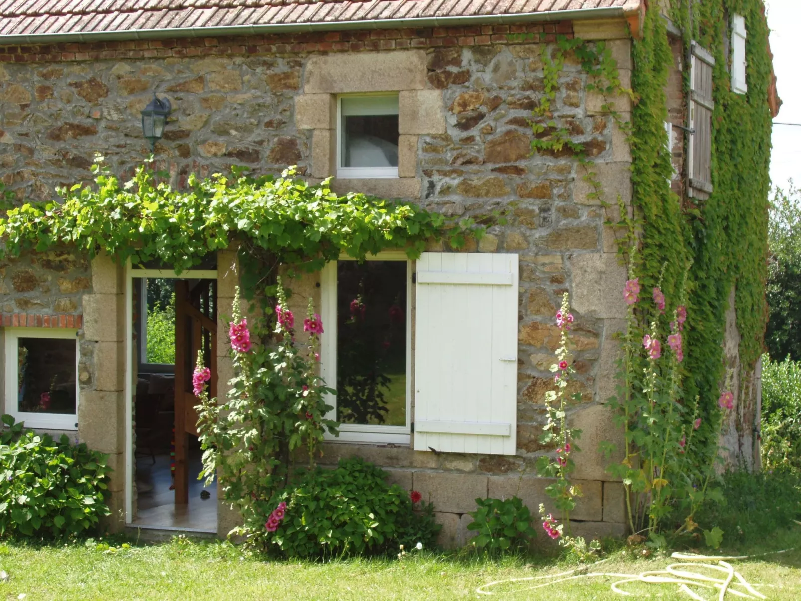 Charmantes Haus in der Auvergne - Image-tags.info