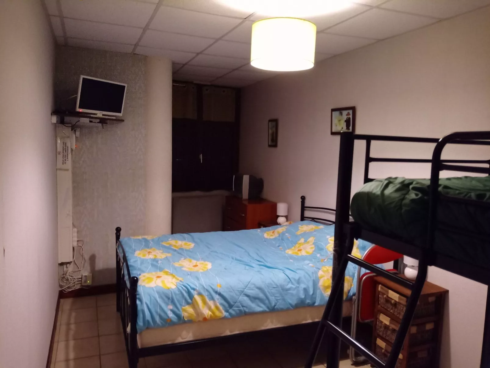 Vermietet schöne Wohnung 1 bis 6 Personen - Drinnen