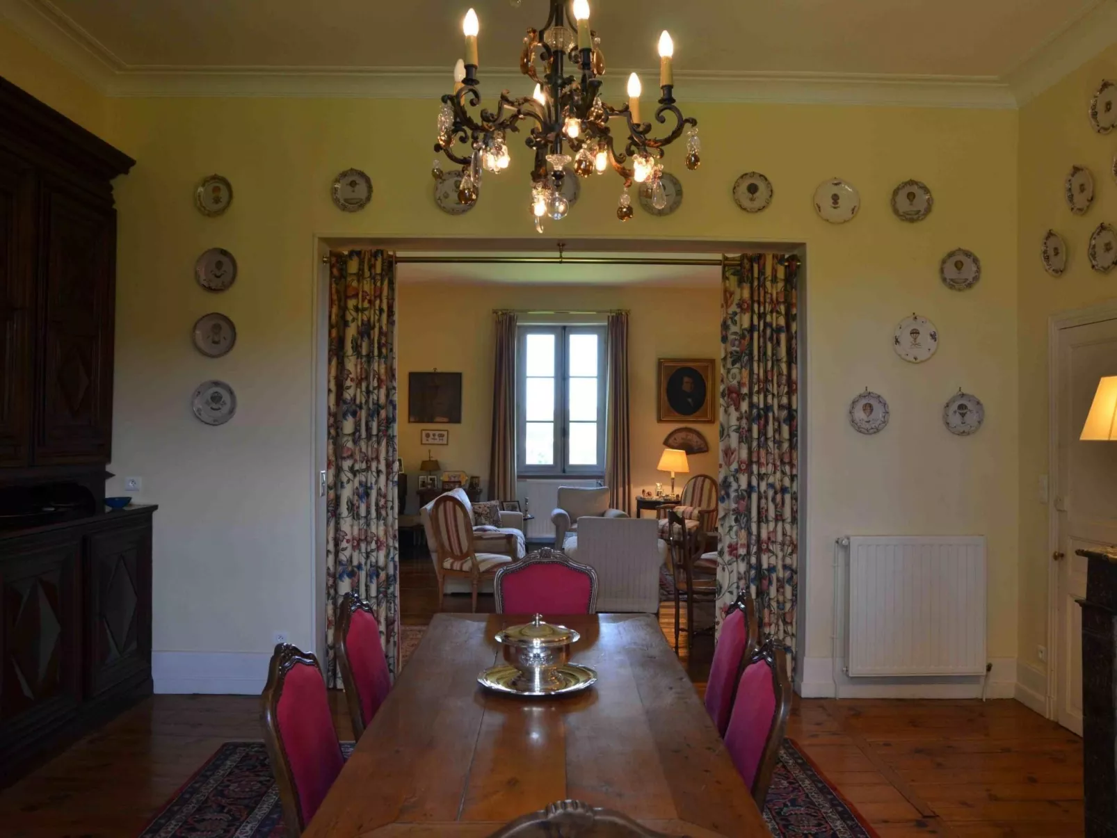 Altehrwürdiges Landhaus mit Pool in Aquitanien für 12 Personen - Image-tags.info