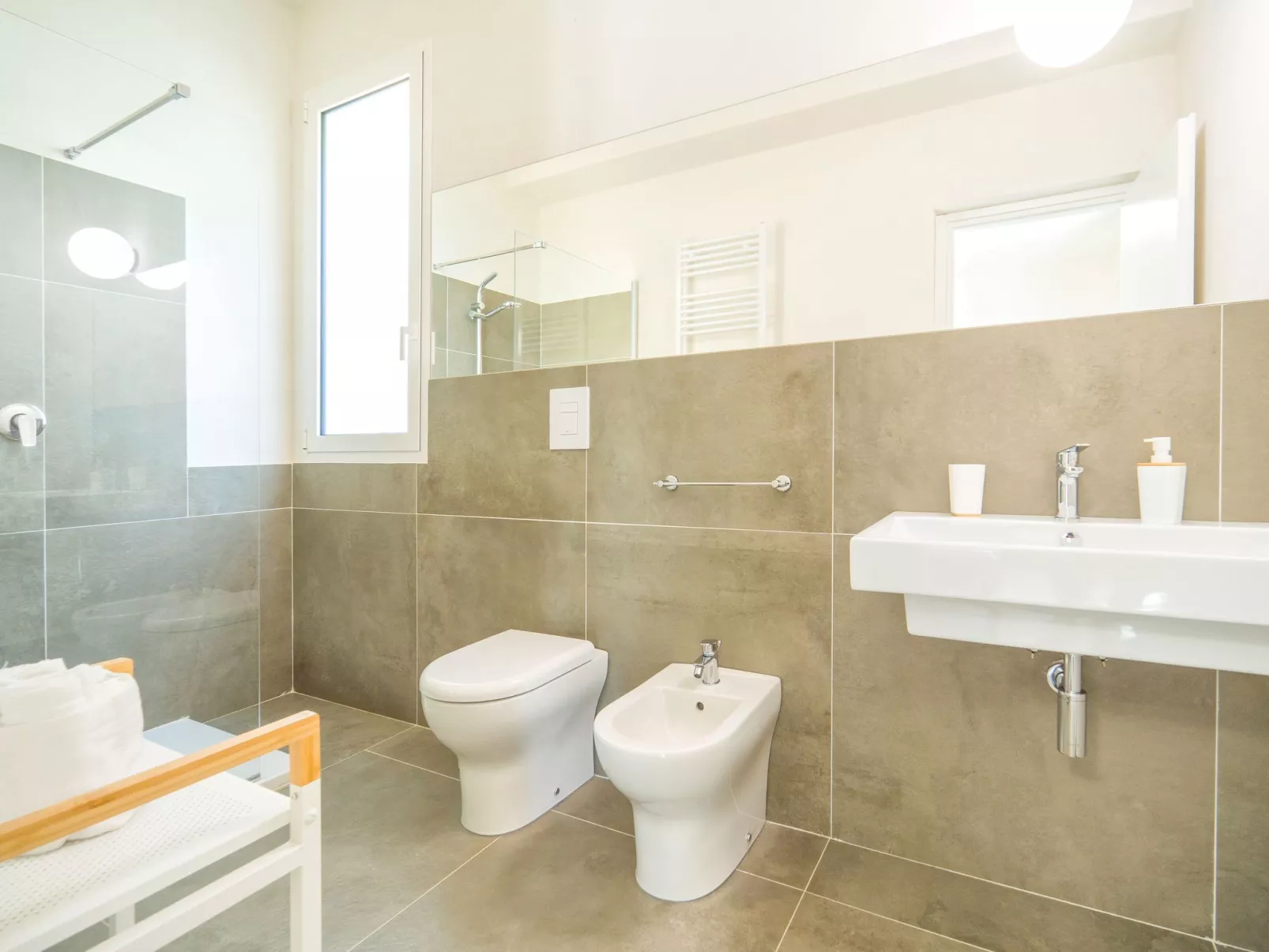 'Mamma Duna' mit Grill - Drinnen