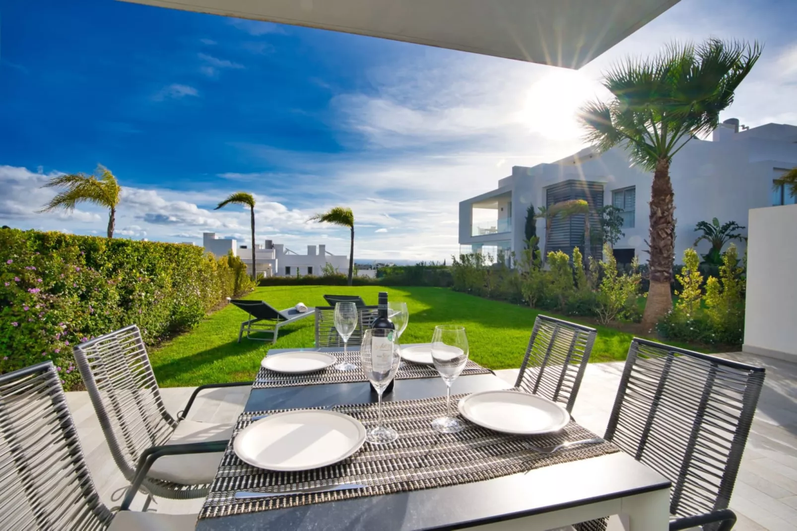 Elegant 2-Bed Apartment | Alcazaba Lagoon (1604) - Jardins en été