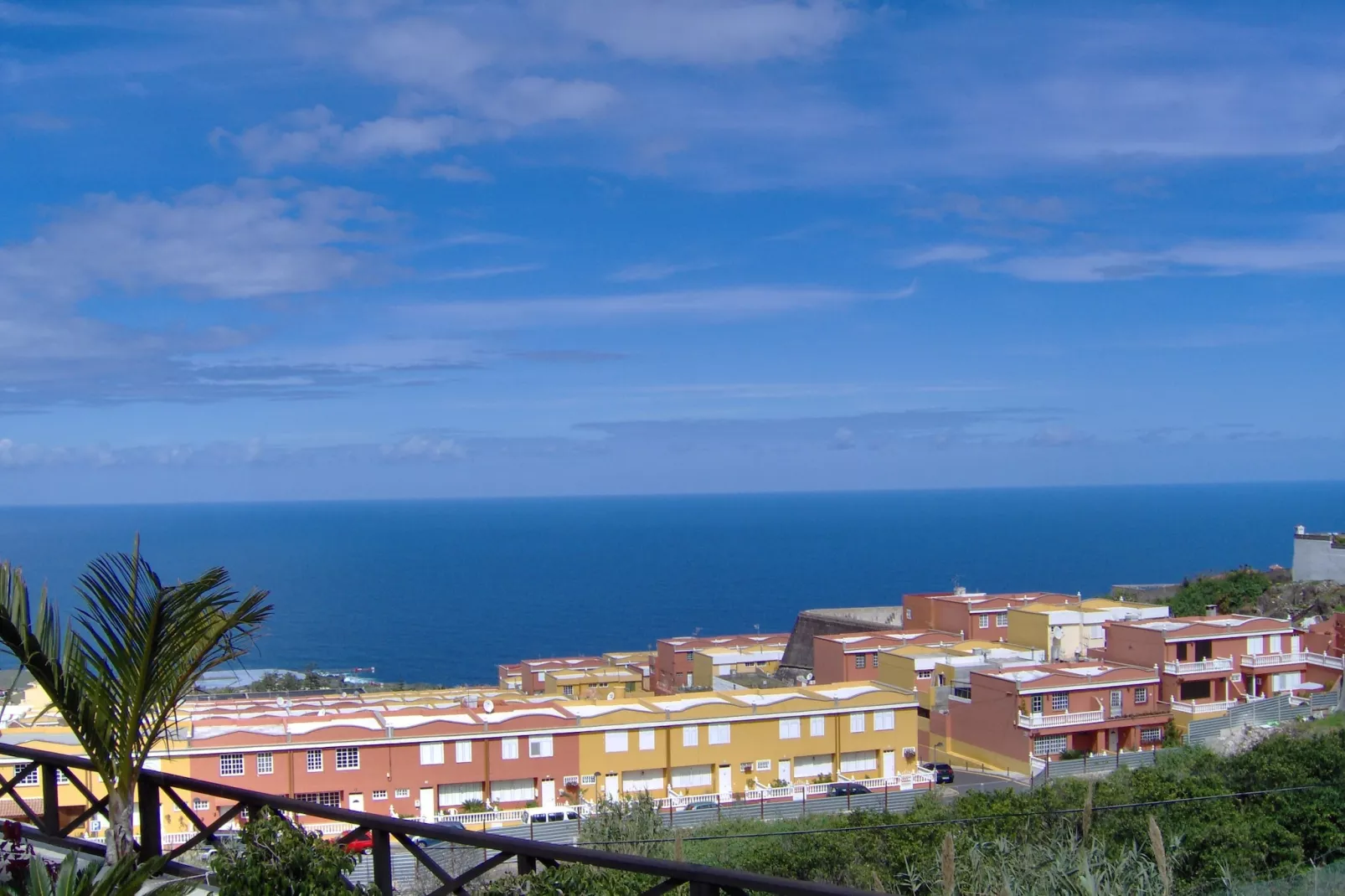 Apartamentos Monasterio de San Antonio 2 - View in summer