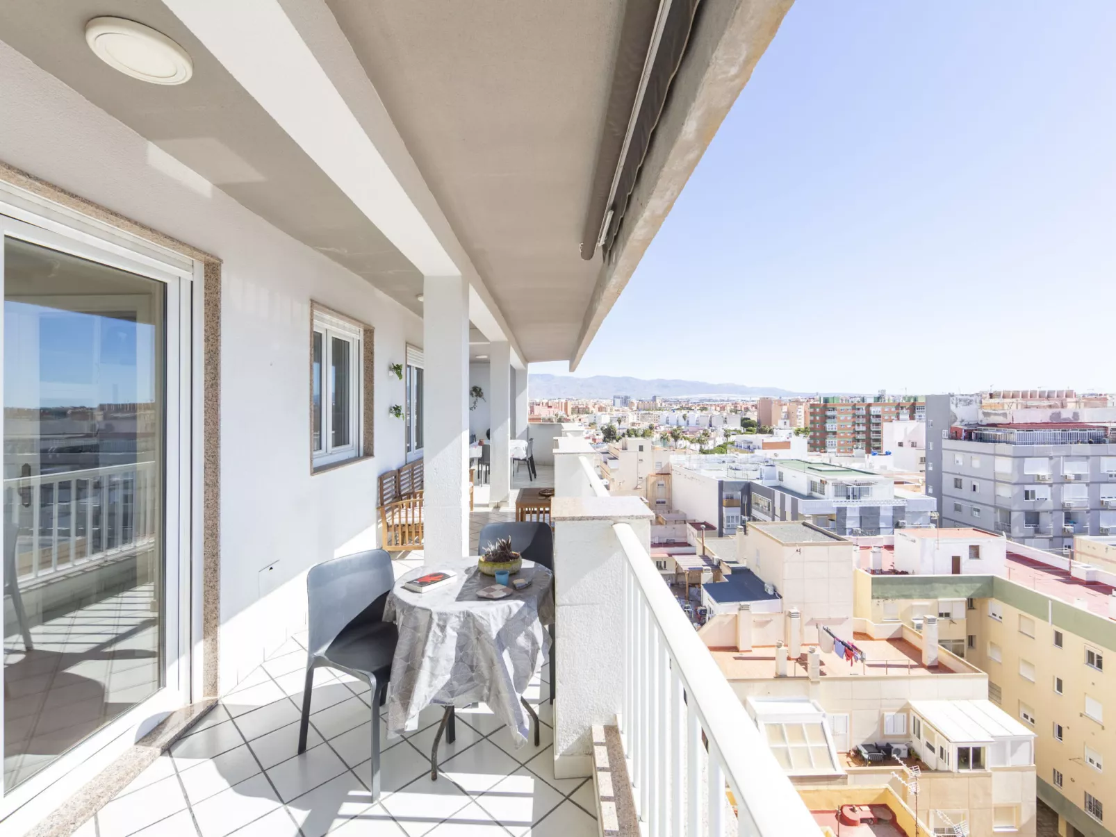 Vista Playa Zapillo - Draußen