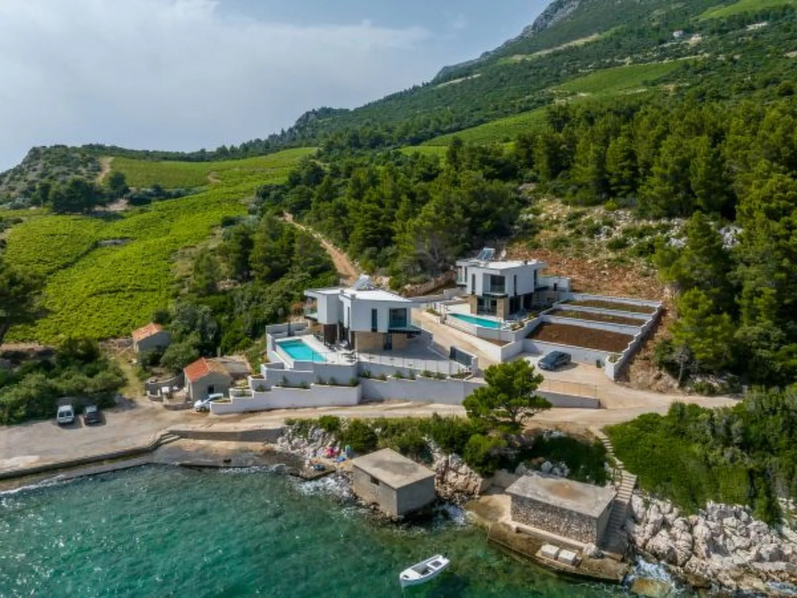 Beachfront villa Luce with seaview and pool - Dehors