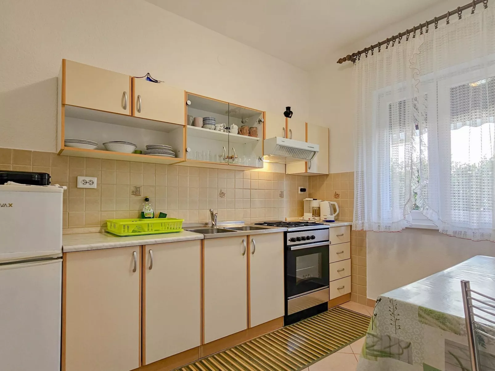 "Beco 2" direkt am Strand - Drinnen