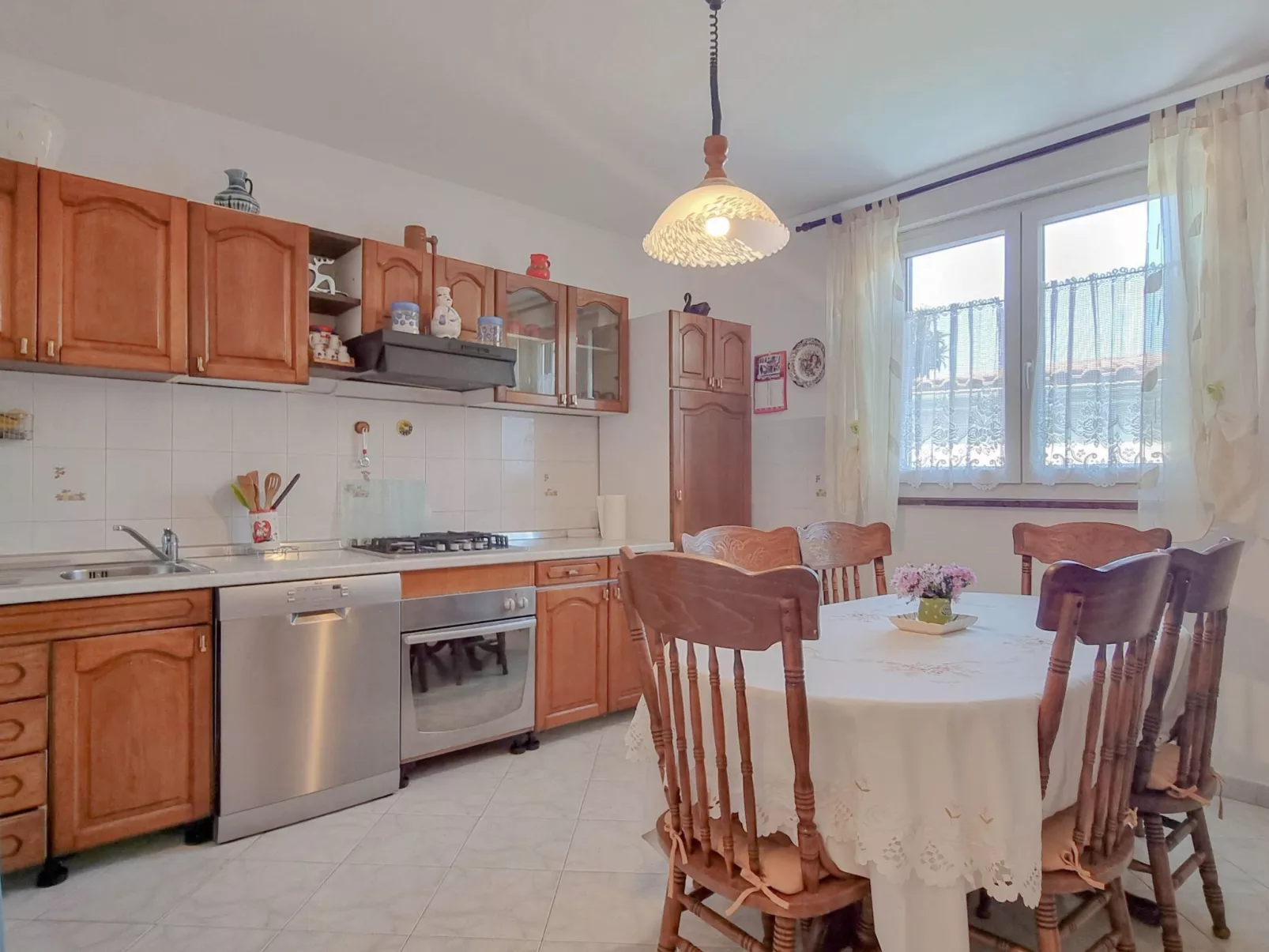 Nerina für 4 Personen - Drinnen