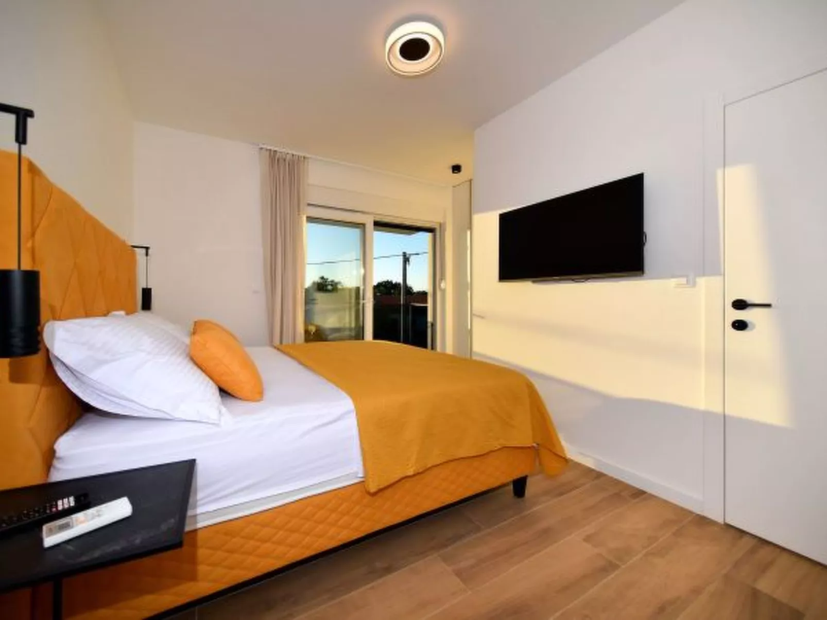 Villa Nostro Porto with pool - Image-tags.info