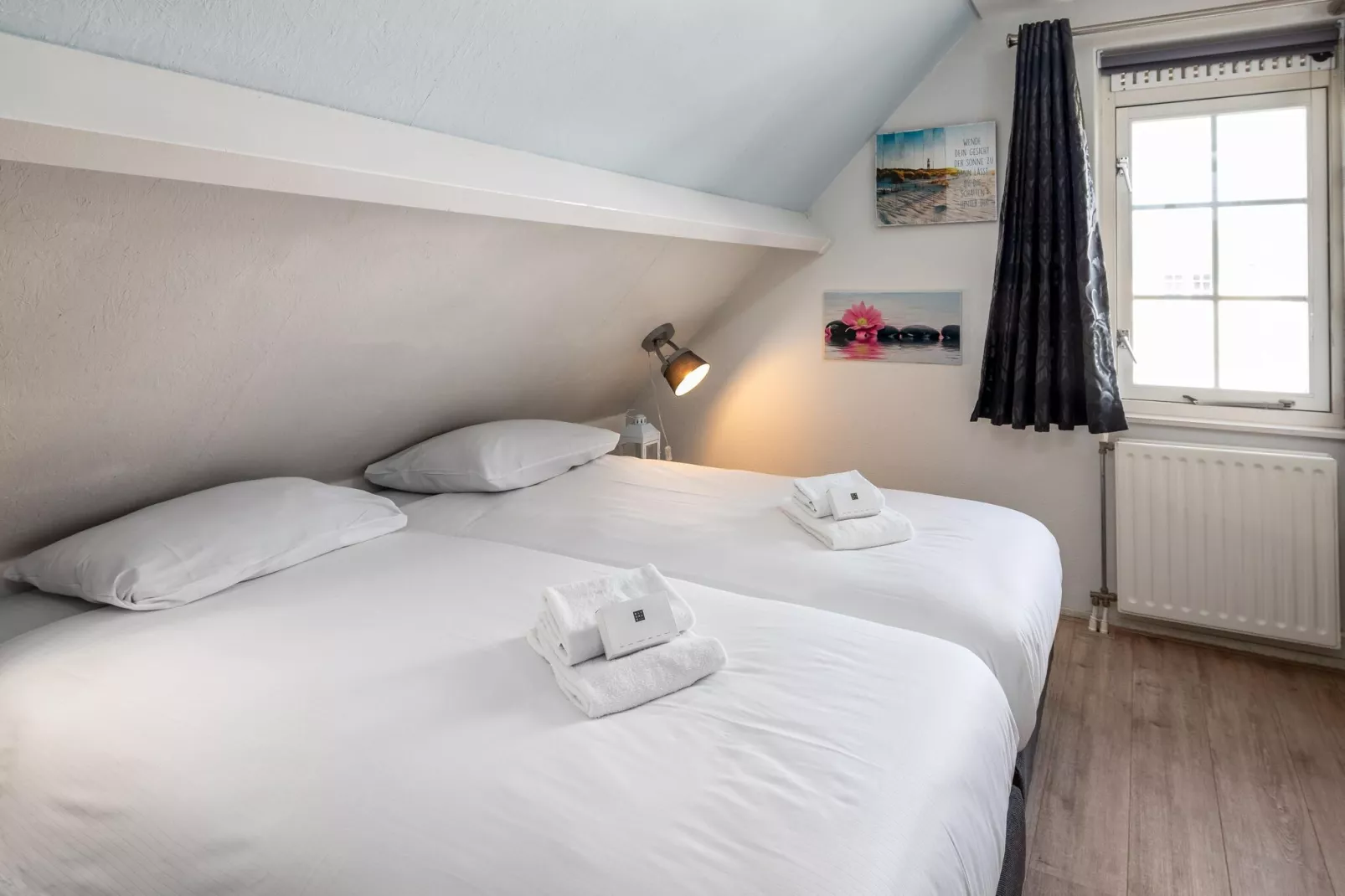 Buitenhof Domburg  16-Bedroom