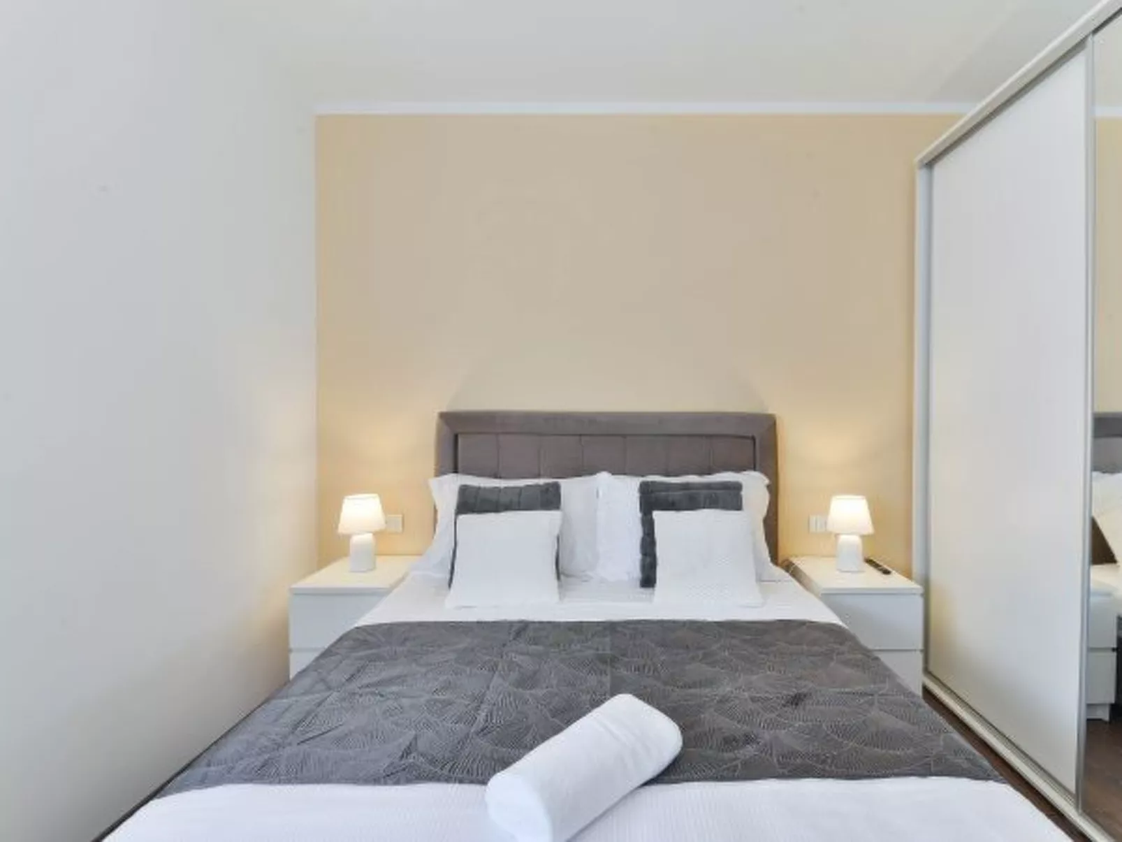 Apartment Holiday House Diana - Image-tags.info