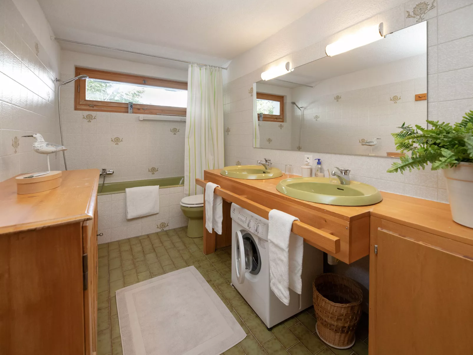 Veni, Vidi, Mansi - Drinnen