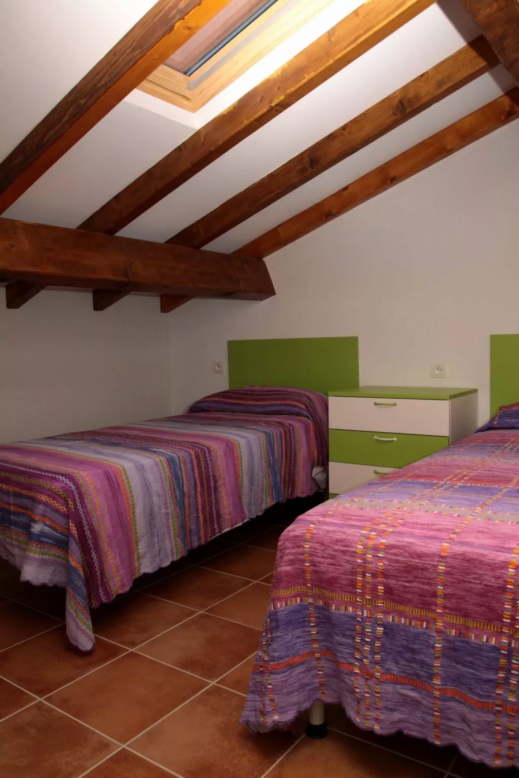 Unterkunft für 8 Personen, klimatisiert - Dedans