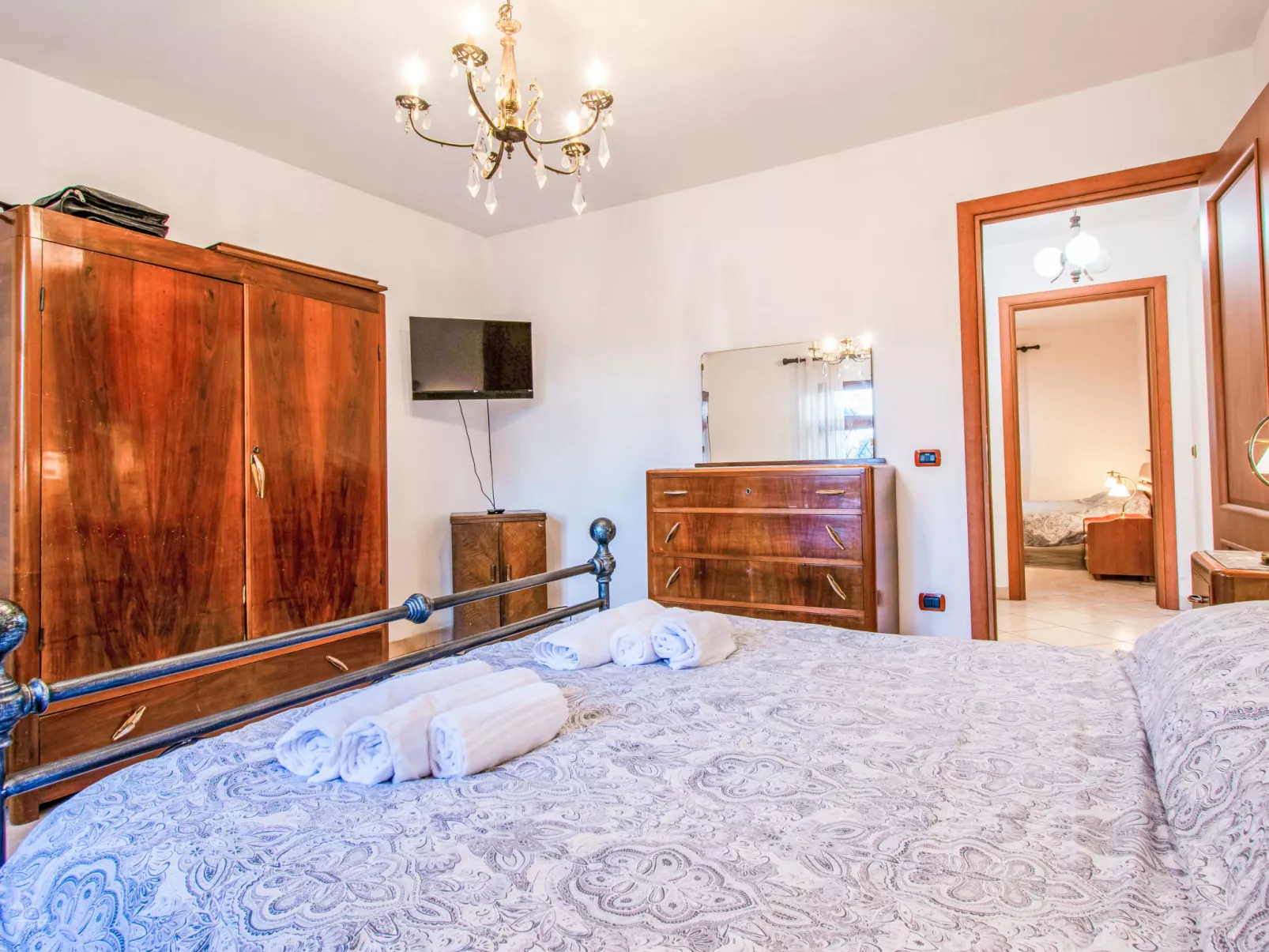 Tre fontane - Drinnen