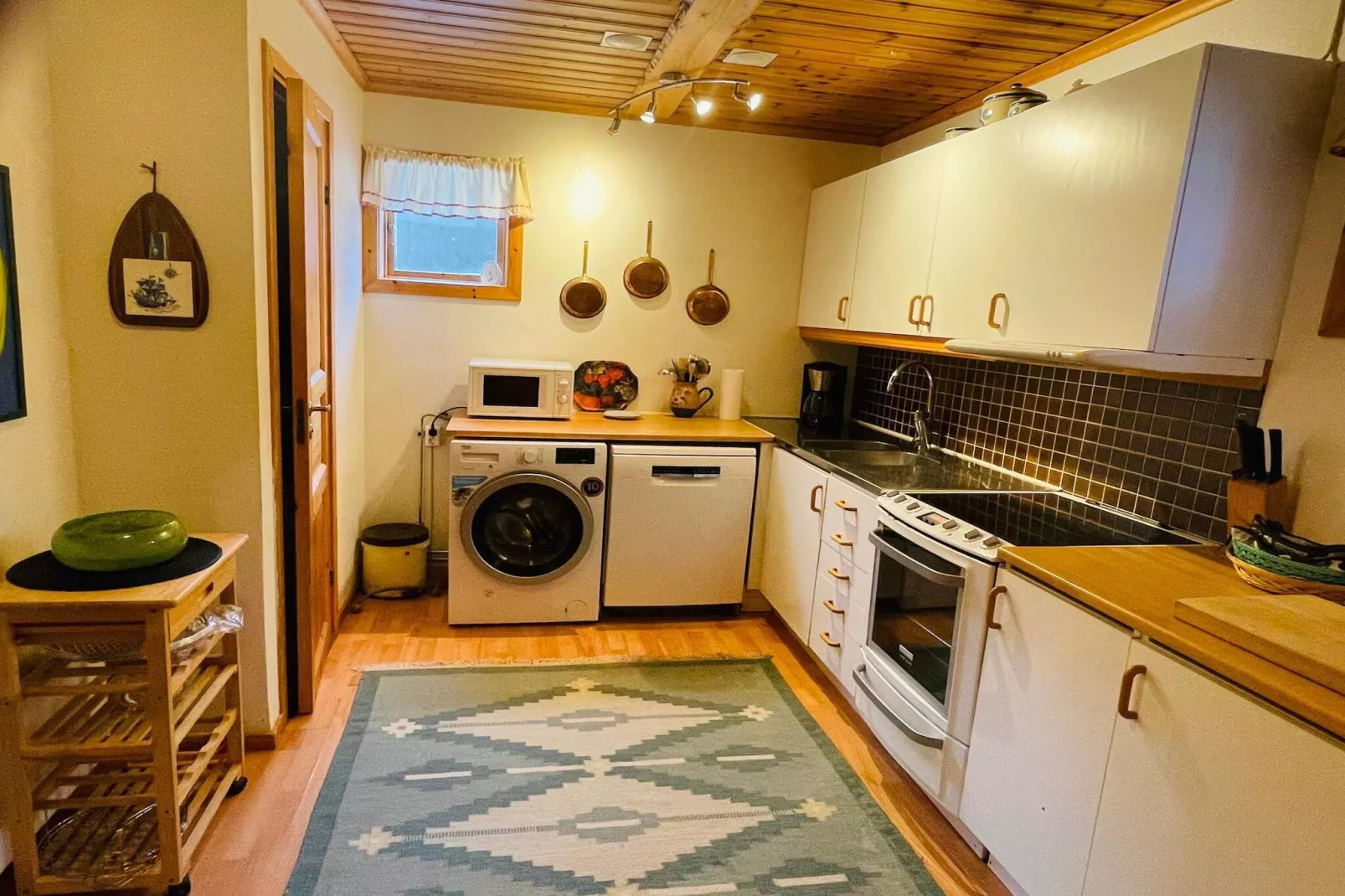 7 person holiday home in LEKERYD - Indoor