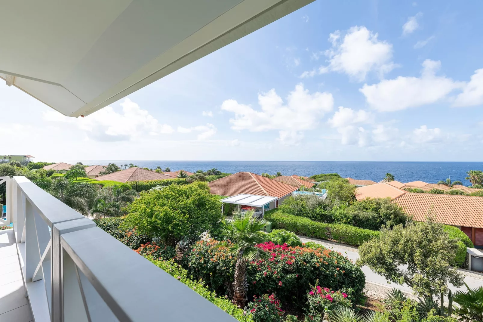 Rise and Shine Boca Gentil - View in summer