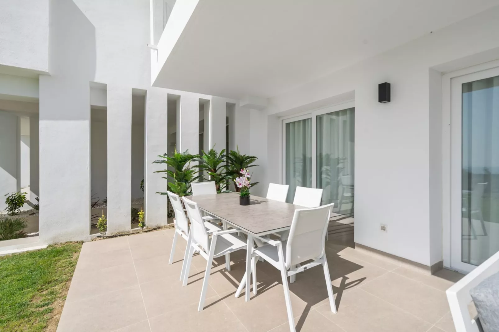 AL4-1901 ESTEPONA - APARTMENT - ALCAZABA LAGOON - Terrasse / balcon