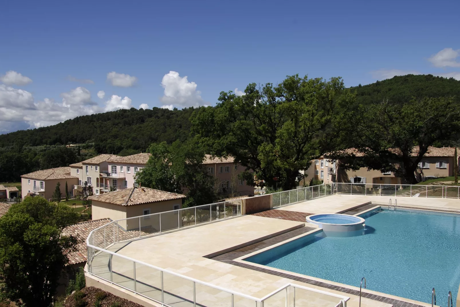 Domaine de Camiole Callian 1 - Parkeinrichtungen