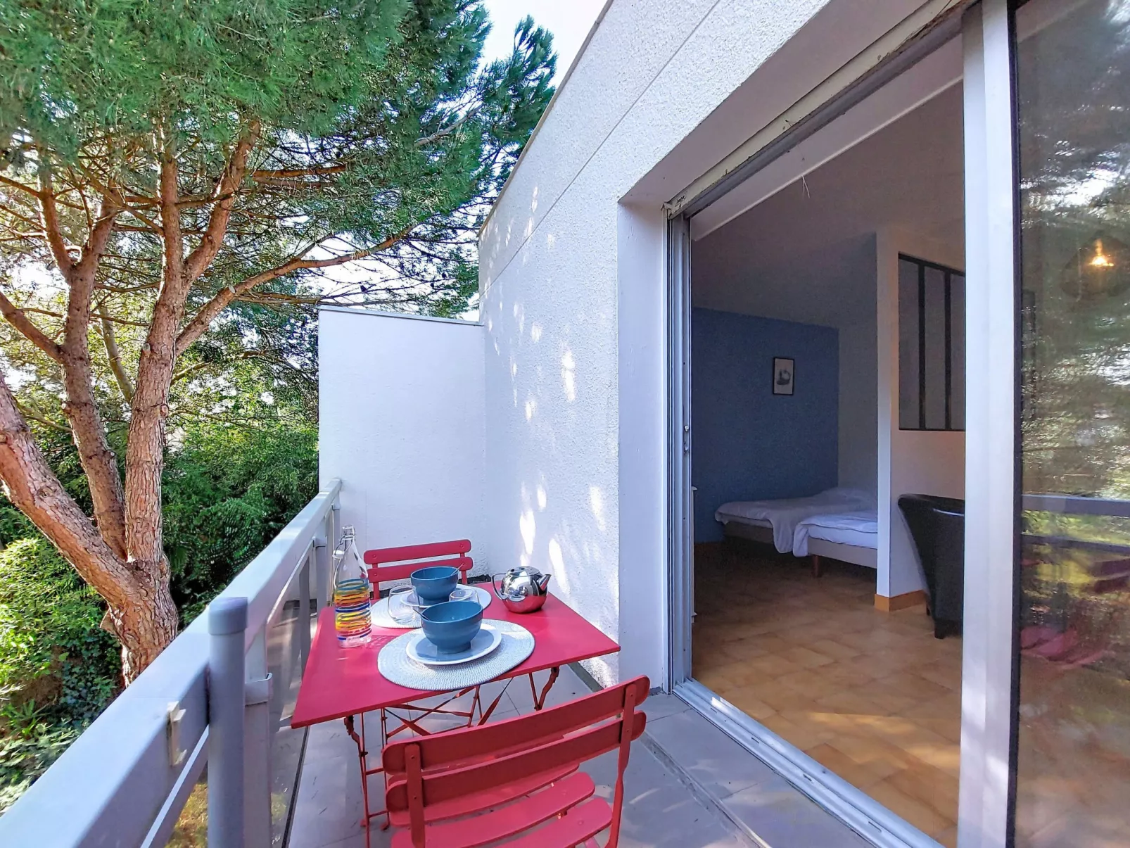 Les Ecureuils - Inside