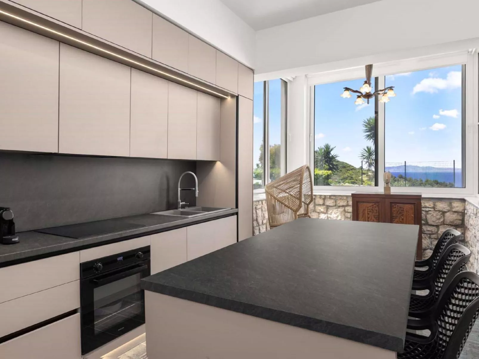 "Adamas Villa Rhodos" - Dedans