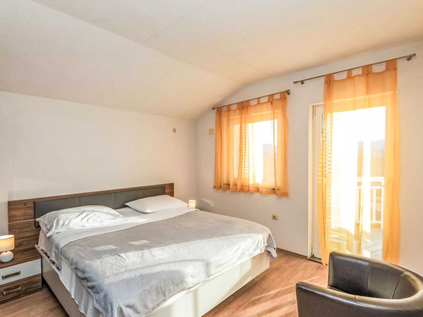 Matanovi dvori - Drinnen