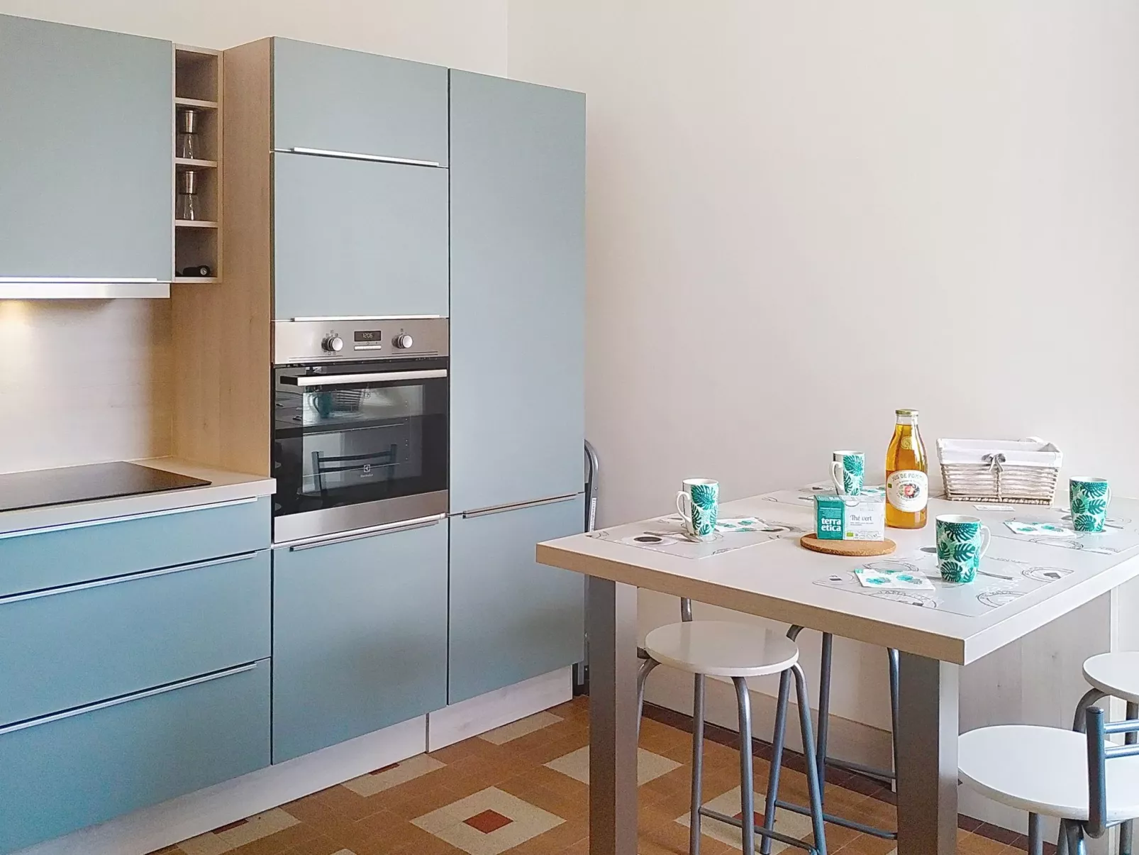 Mahionias's cottage - Drinnen