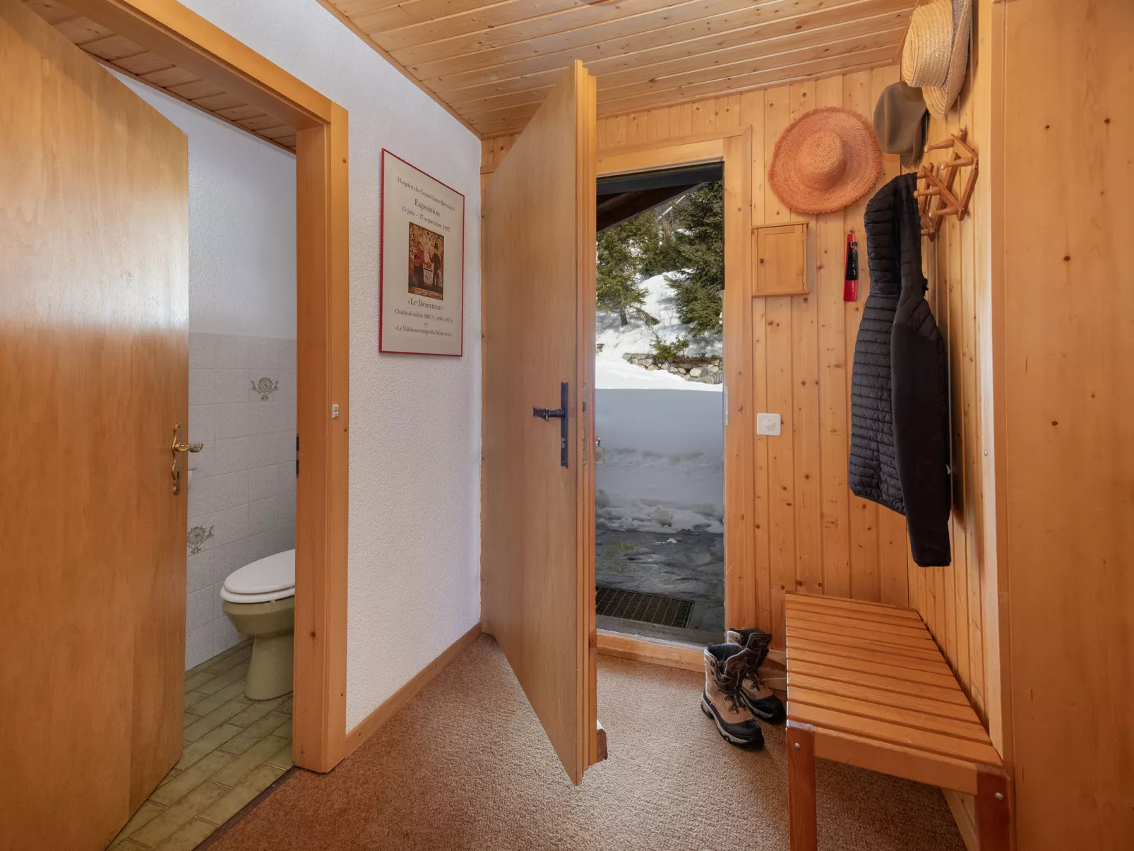 Veni, Vidi, Mansi - Drinnen