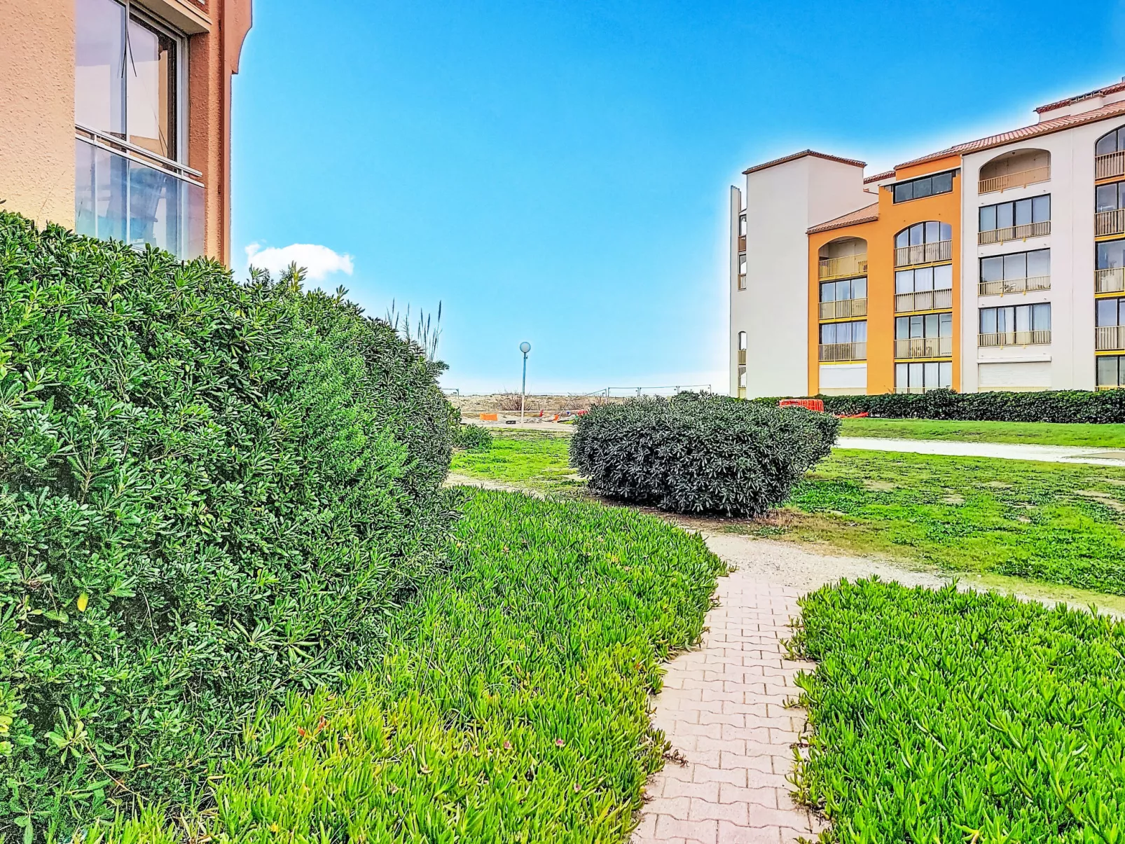 Cap de Mer - Draußen