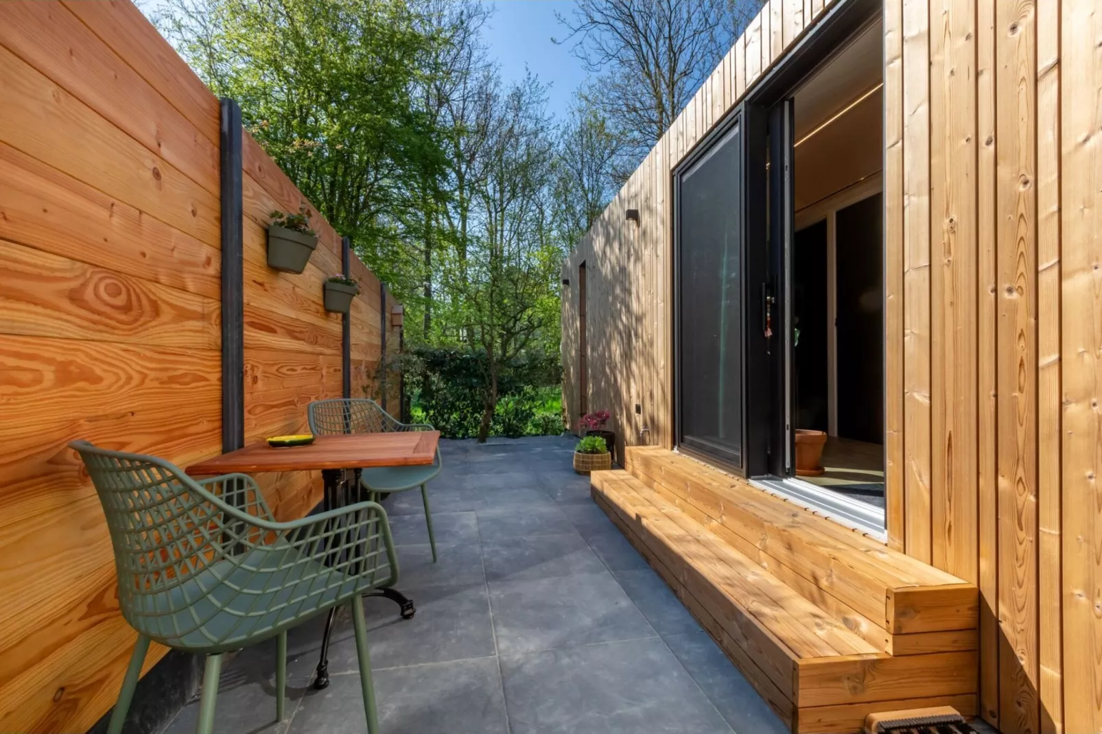 Tinyhouse La Mouette-Terrace balcony