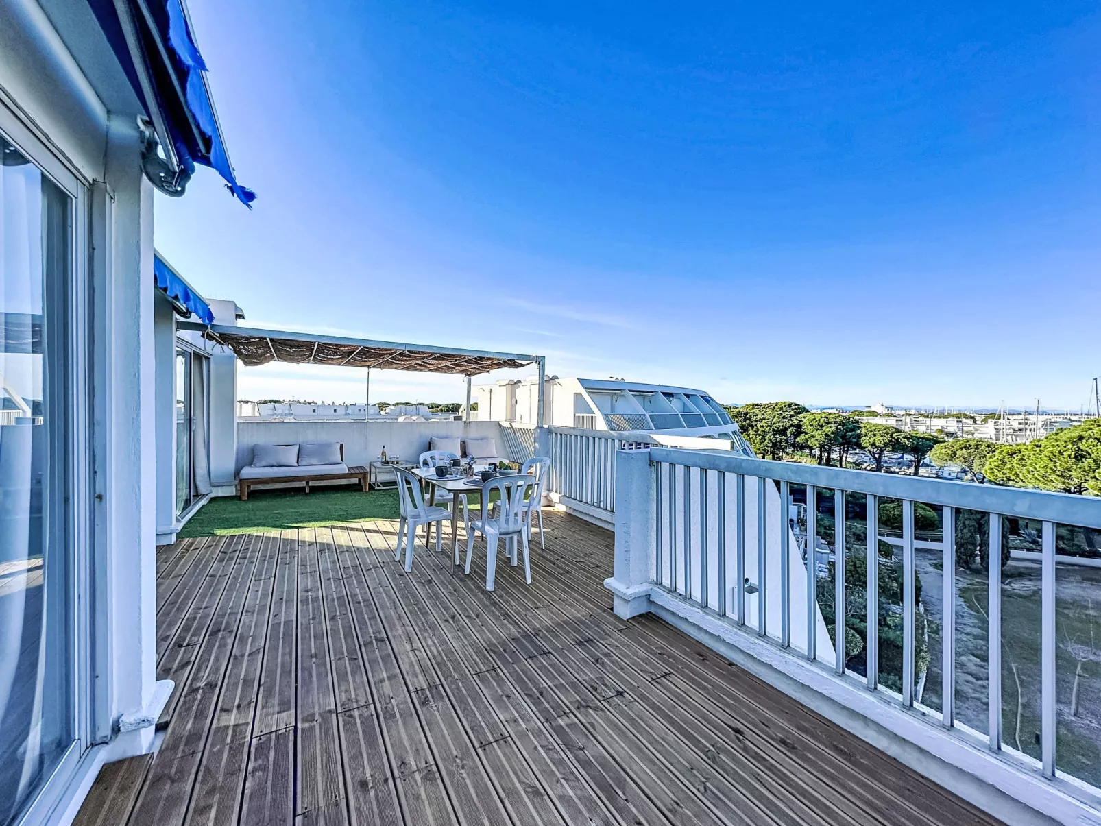 La Croisière - Dedans