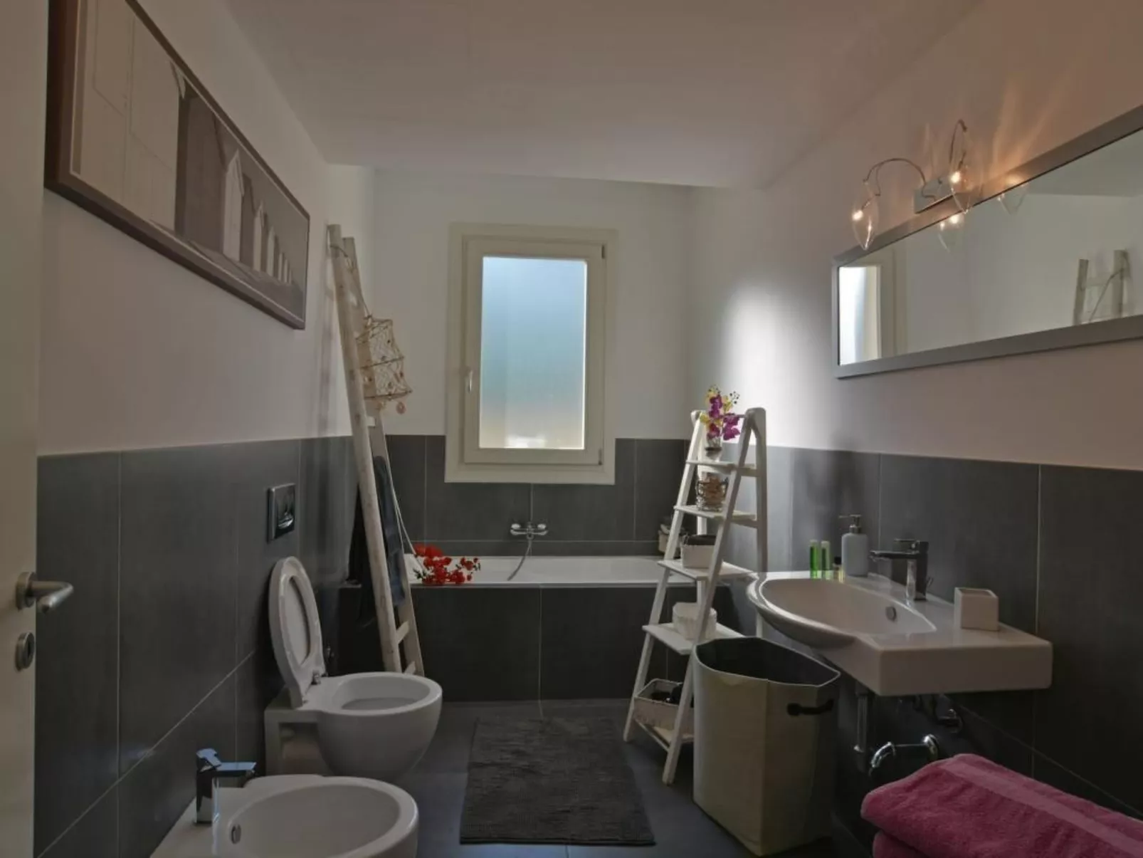 Moderne Ferienvilla bei Noto mit Meerblick und privatem Pool - Drinnen