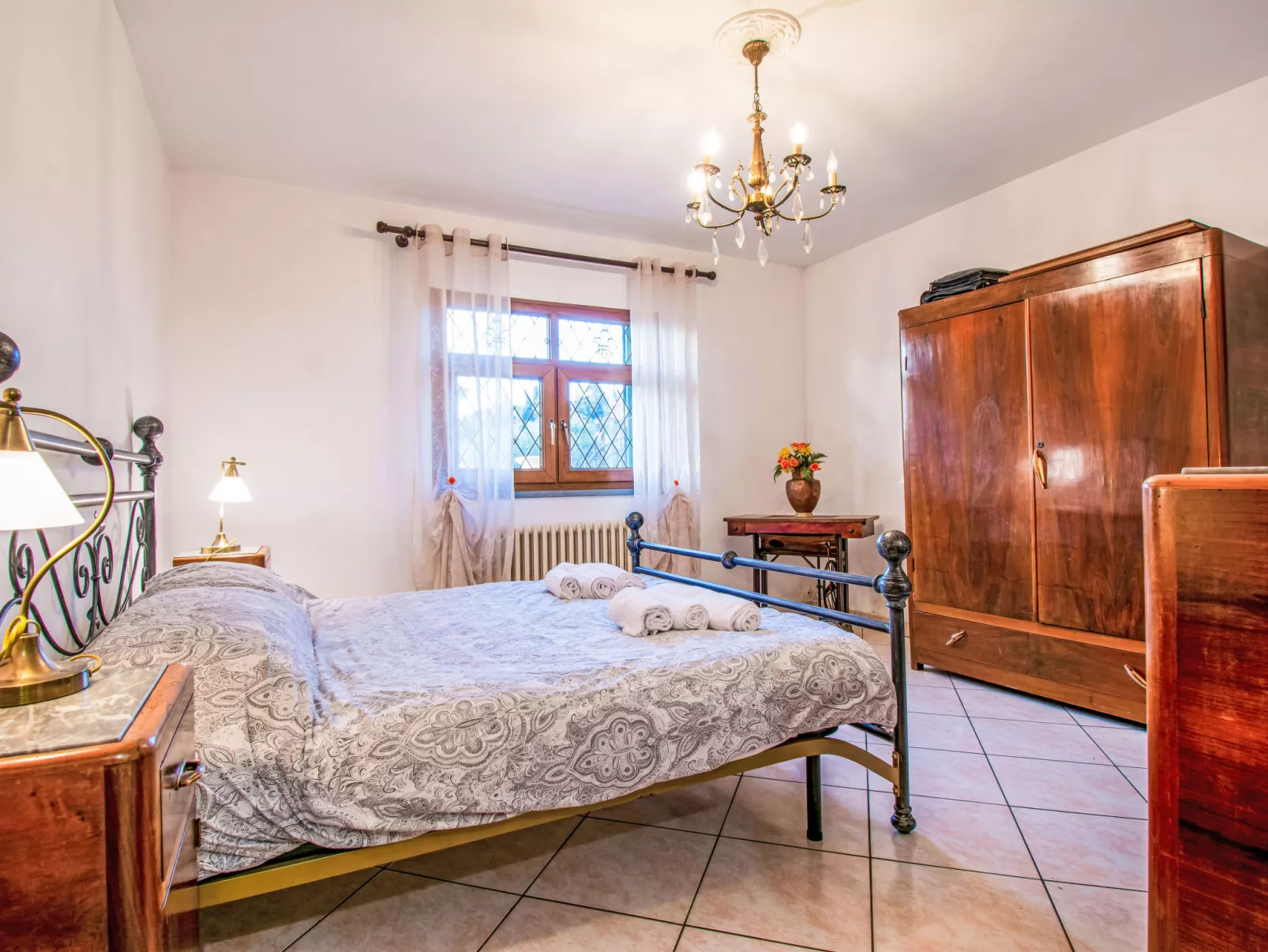 Tre fontane - Drinnen