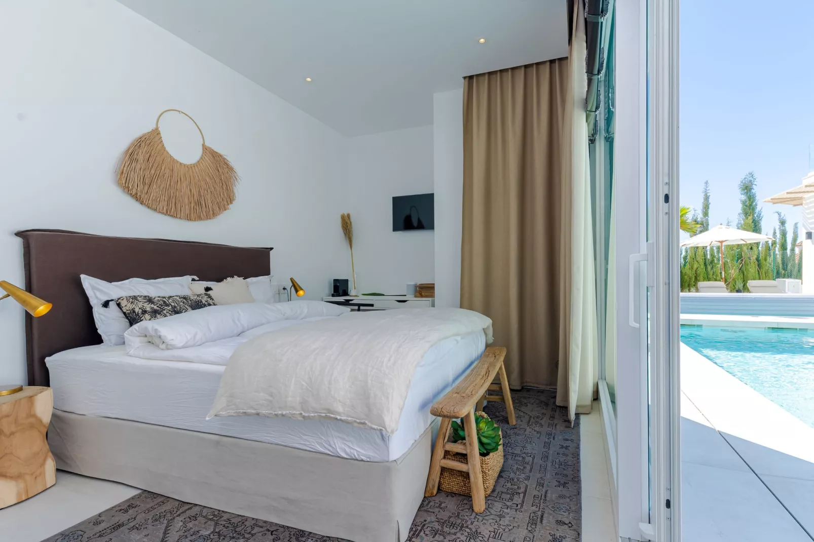 Unique & Luxurious Villa with Heated Pool! - Bedroom