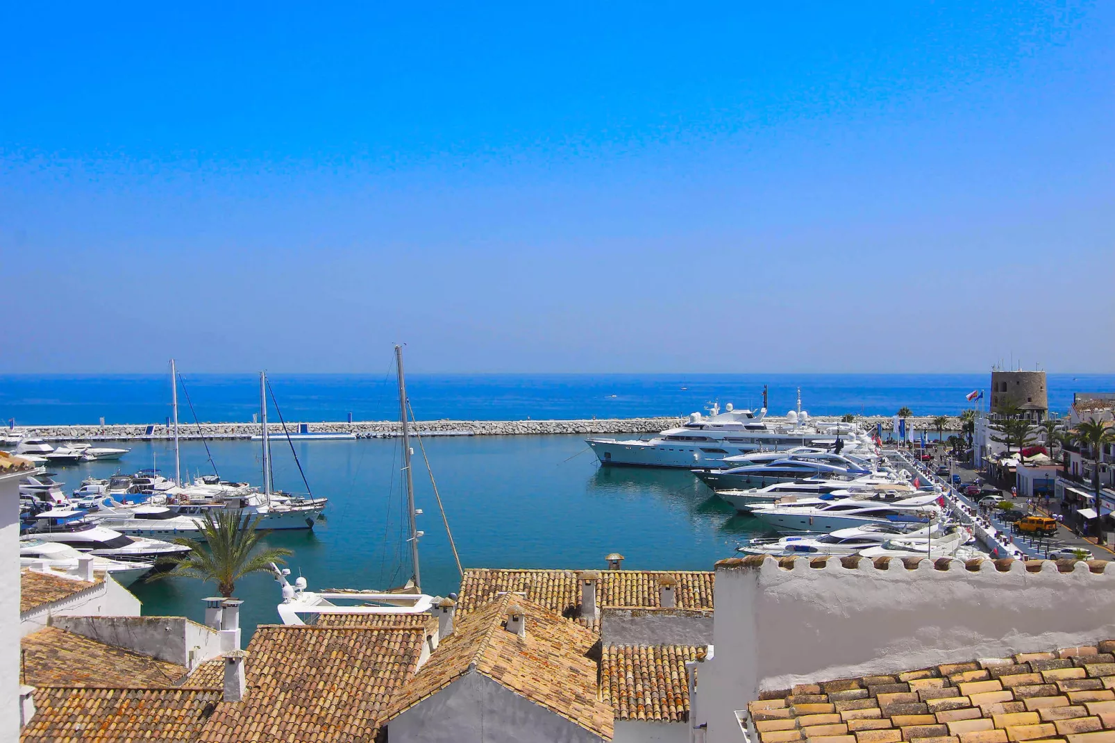 1079 - FRONTLINE PUERTO BANUS APARTMENT - Gebiete Sommer 5 km