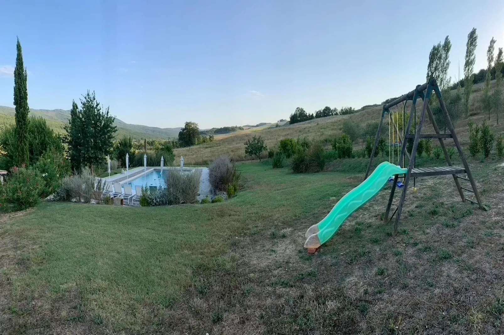 Podere La Sterza - The barn - Jardins en été