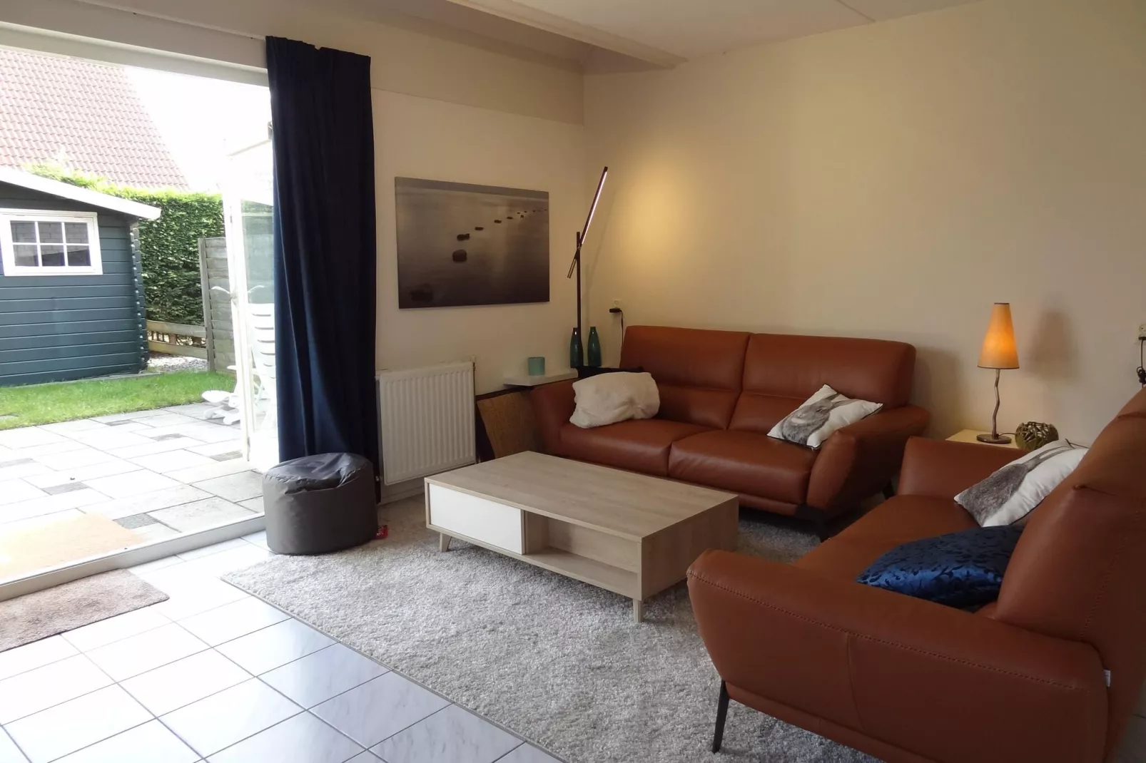 Villapark De Oesterbaai 6-Wohnzimmer
