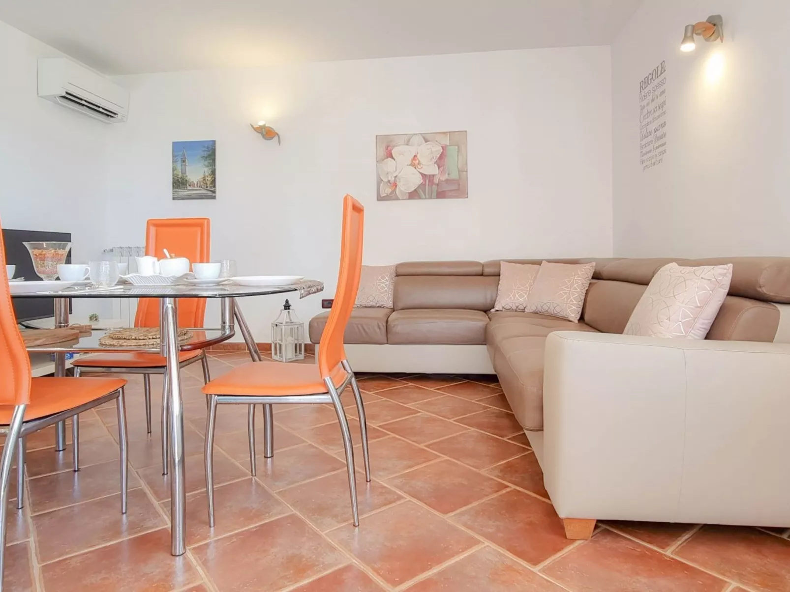 Appartement "Barbara" mit Blick auf das Wasser - Inside