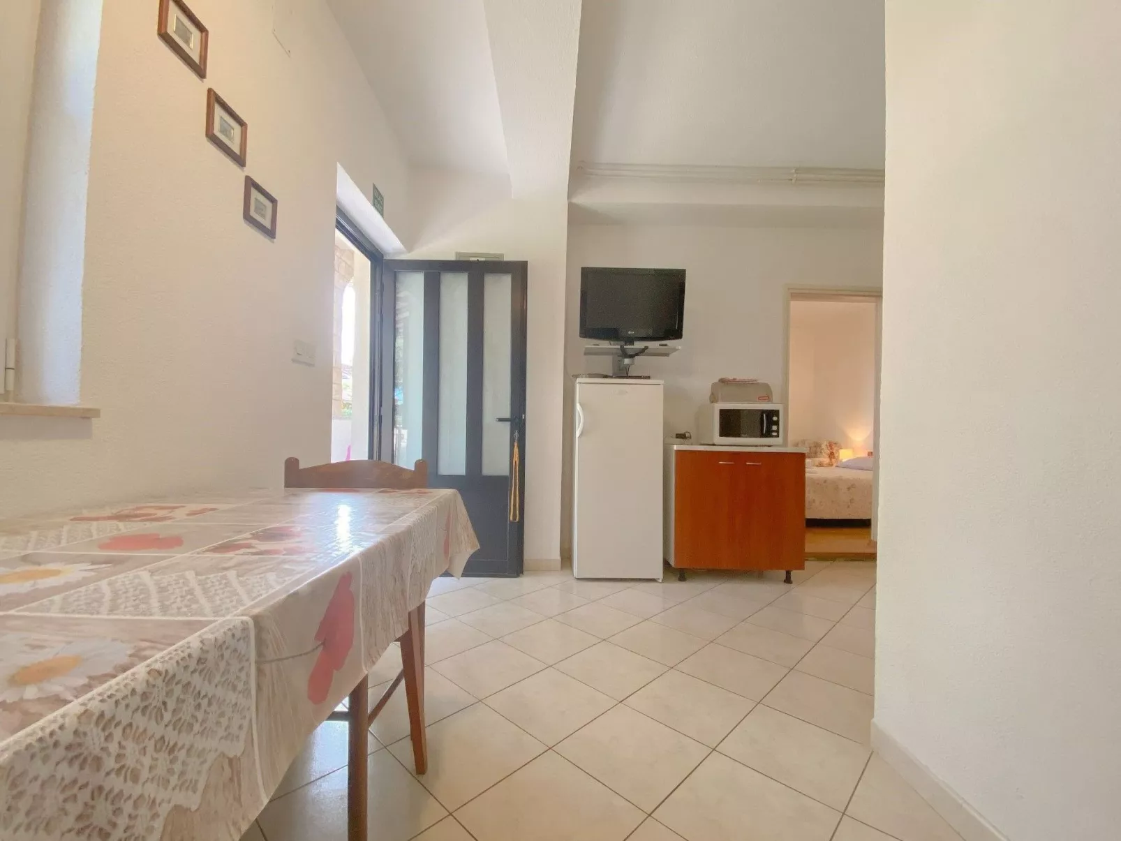 "Elena 2" direkt am Strand - Dedans