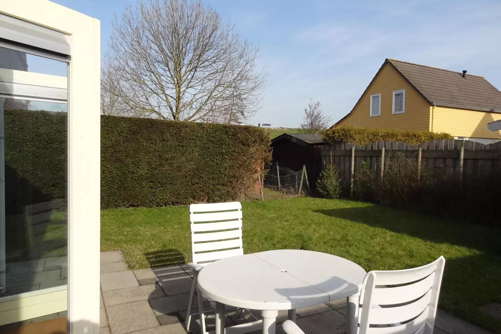 Villapark De Oesterbaai 6-Gärten Sommer