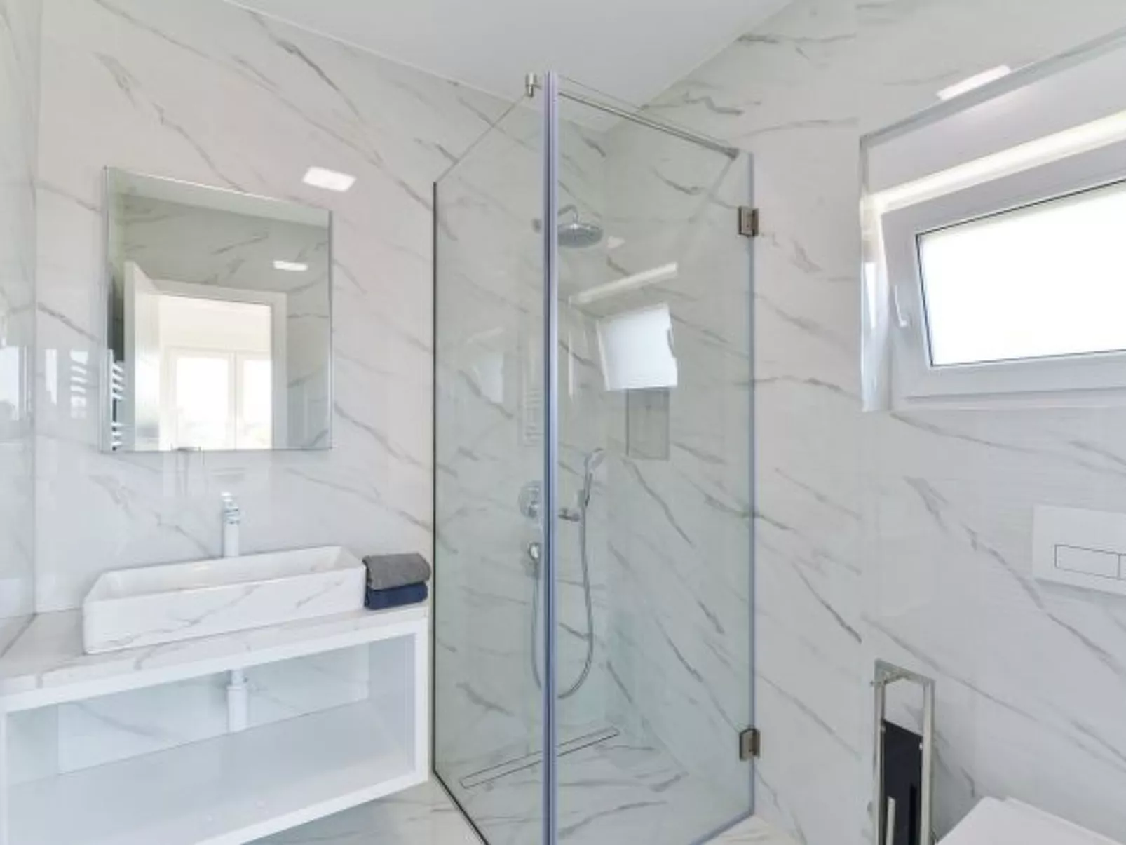 Villa Div with heated pool, Penthouse Apt. No.3 - Image-tags.info