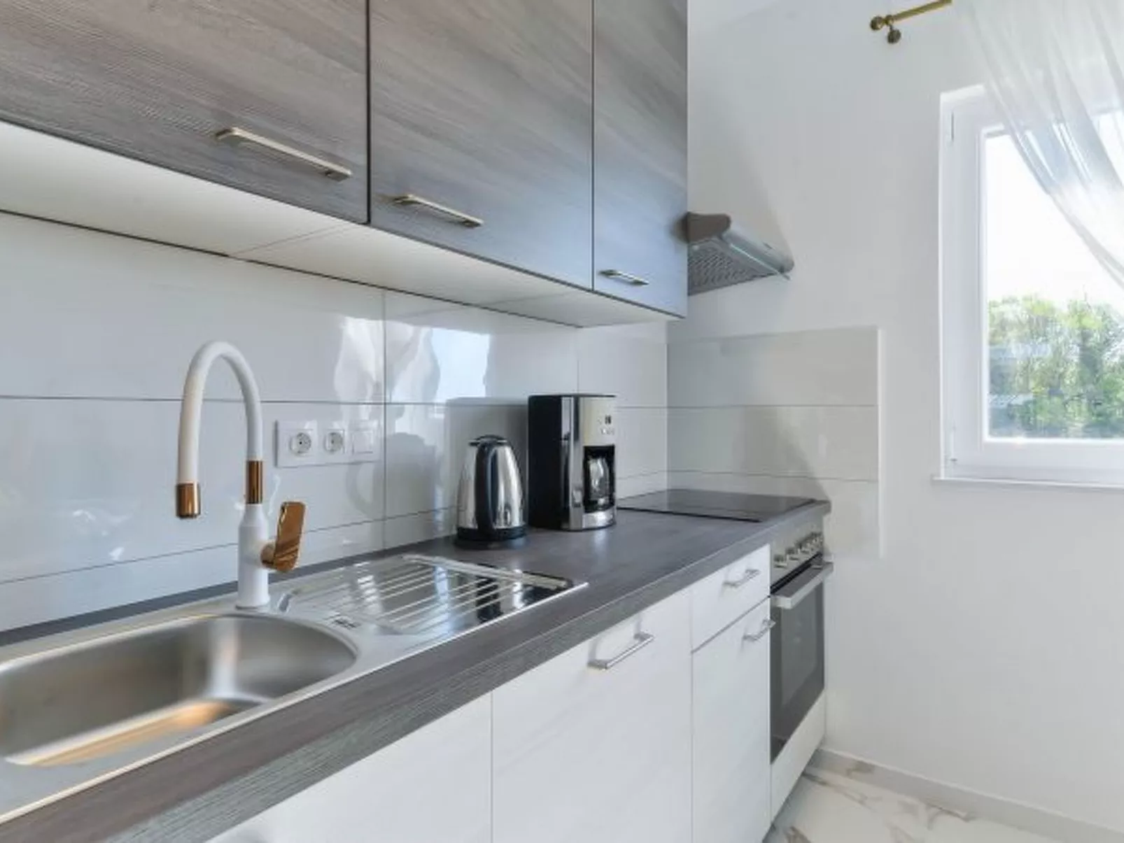 Holiday House Casia with pool - Image-tags.info