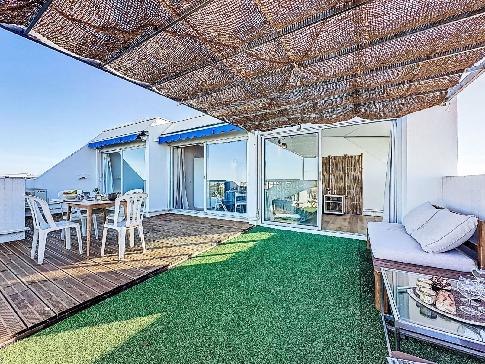 La Croisière - Dedans