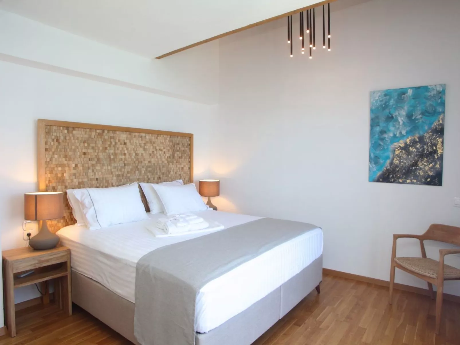 "Capro" mit Infinity-Pool - Inside