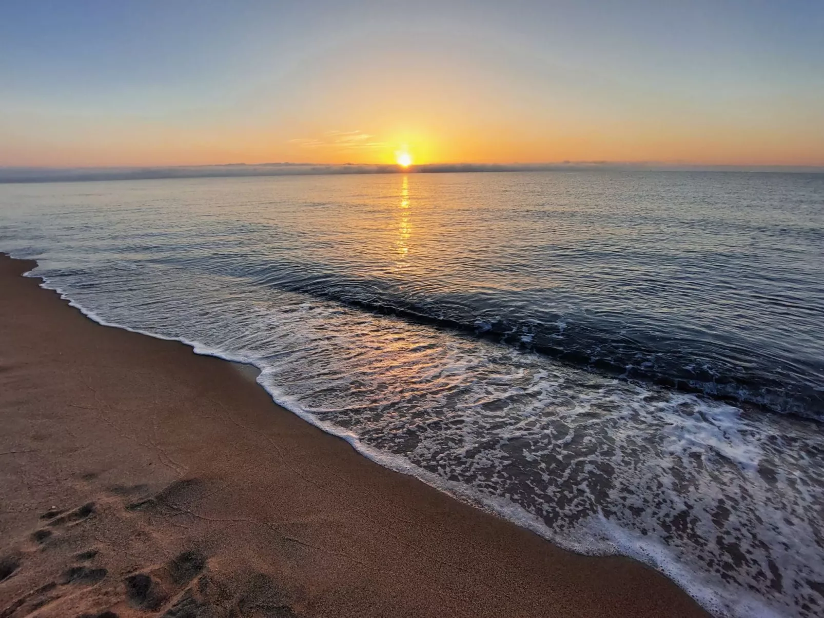 Maison Bleu - Outside