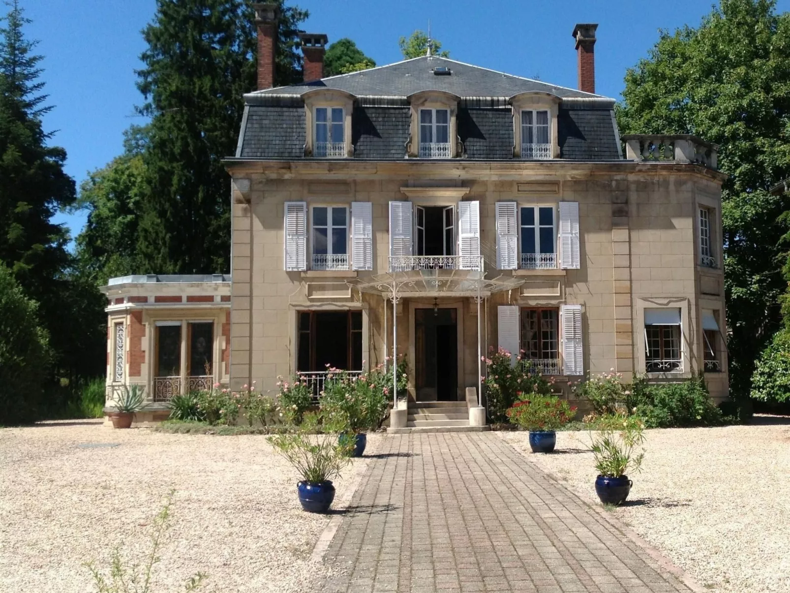 MaisonMazerand    Wohnen - Entspannen - Genießen - Draußen