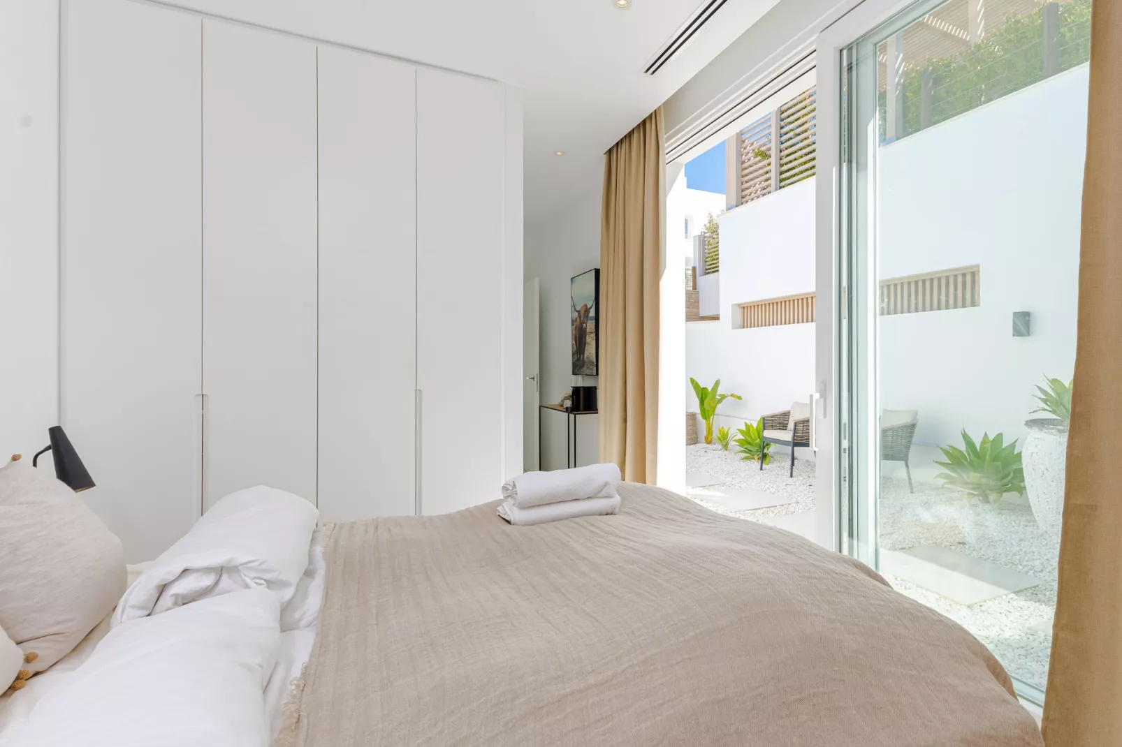 Unique & Luxurious Villa with Heated Pool! - Bedroom